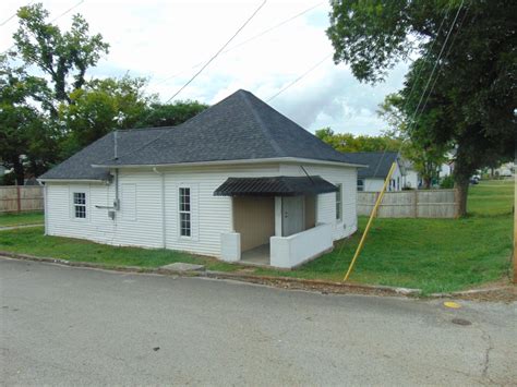 628 2nd Ave N, Lewisburg, TN 37091 | Trulia