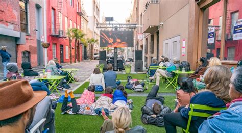 Fern Alley Sidewalk Cinema Movie Festival San Francisco Parks Alliance