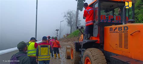 Kementerian Pupr Tangani Bencana Banjir Gunung Semeru