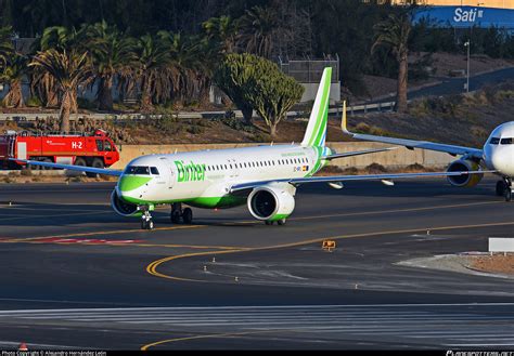 EC NPU Binter Canarias Embraer E195 E2 ERJ 190 400 STD Photo By