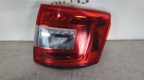 LAMPA TYLNA PRAWA SKODA OCTAVIA III 5E9945112B 11945291419