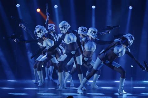 Star Wars Meets Burlesque At Miami Show The Empire Strips Back