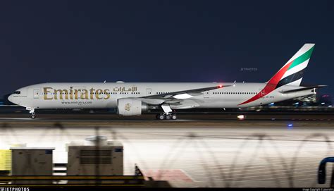 A6 Epa Boeing 777 31her Emirates Jasonxlin Jetphotos