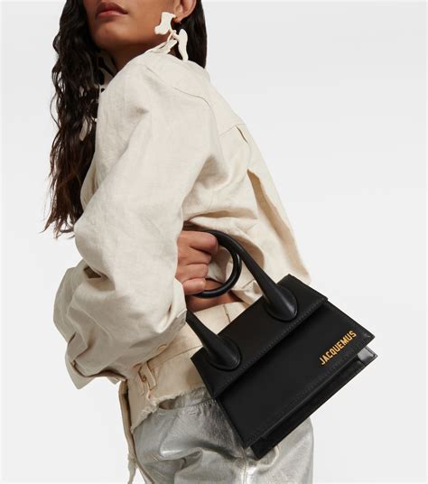 Sac Le Chiquito Noeud En Cuir En Noir Jacquemus Mytheresa