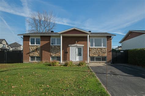 Maison de plain pied à vendre 282 Rue Briand Châteauguay