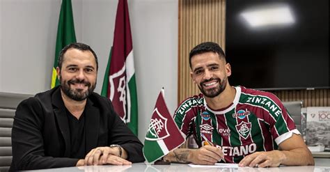 Futebol Fluminense acerta a contratação de Renato Augusto