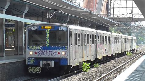 Mb Manoeuvre La Station Eur Magliana Sur La Ligne B Du M Tro De