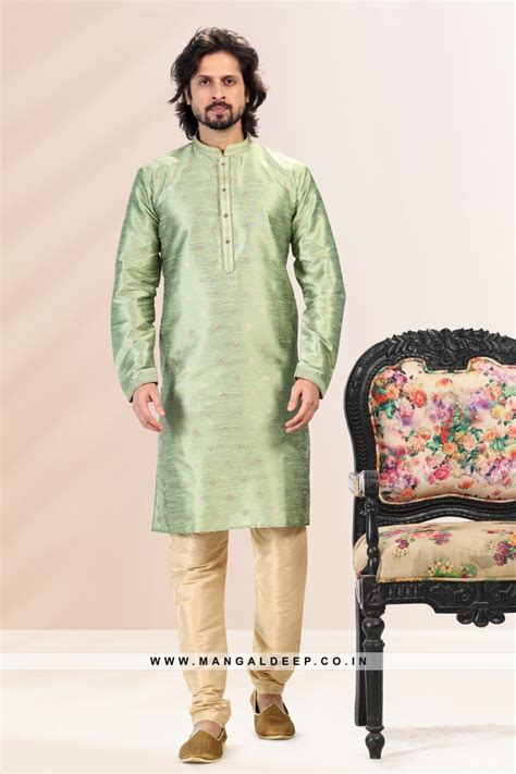 Royal Touch Green Jacquard Silk Brocade Kurta Pyjama Set With Pintex Work