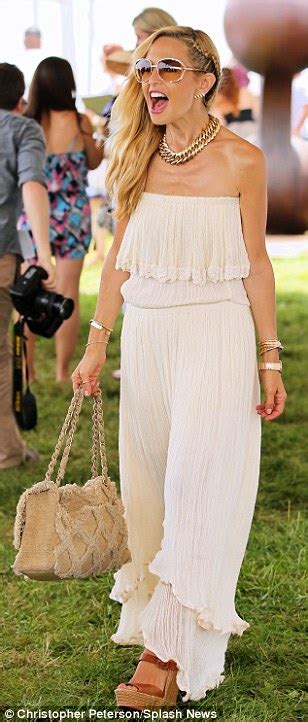 Kelly Ripa Wears Blue Sundress To Qvc Super Saturday Event In The