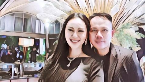 Dikabarkan Cerai Dari Vicky Prasetyo Kalina Oktarani Tepis Isu Nikah