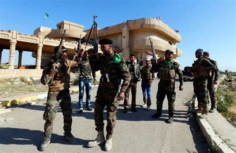 Iraqi Forces Map Plan Against Isis With Strategic Use Of Militias The New York Times