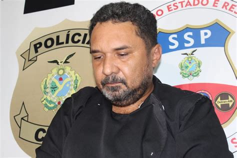 Homem Que Fingia Ser Ex Seminarista E Chef De Cozinha Para Aplicar