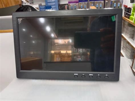 Black Inch Hd Tft Lcd Color Monitor V Resolution X At