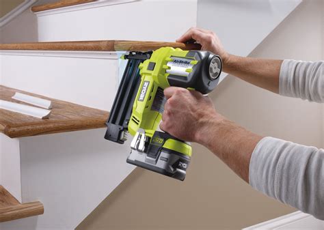 Ryobi One Volt Cordless Airstrike Gauge Brad Nailer Review