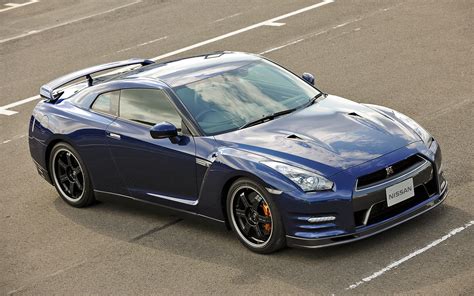 First Drive 2013 Nissan GT R Track Pack Japanese Spec Motor Trend