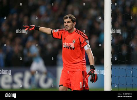 Iker Casillas Real Hi Res Stock Photography And Images Alamy