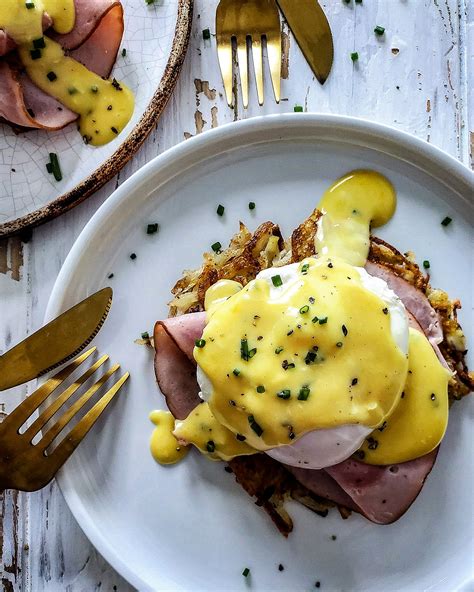 Eggs Benedict Rösti, Perfect Hollandaise Sauce | The Lemon Apron