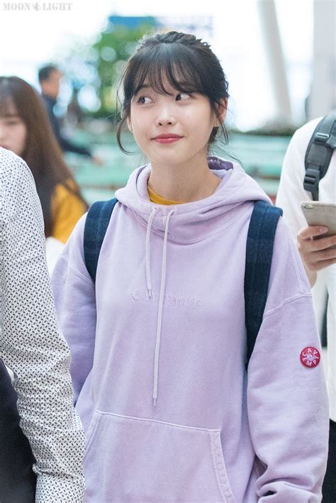 6 Iu Fashion Outfits That Embody The Korean College Girl Look Artofit