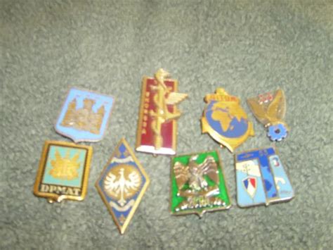 Lot De Divers Insigne Militaire De L Armee Francaise Eur