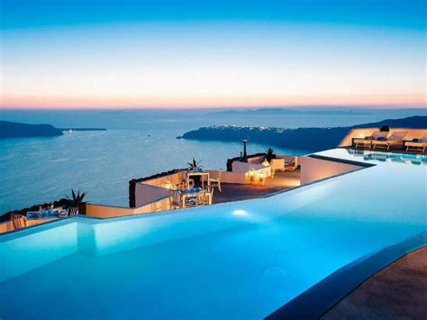 Santorini Hotels With Infinity Pools