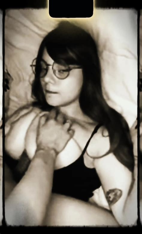 Nerdy Gal Big Tits Tittyfuck