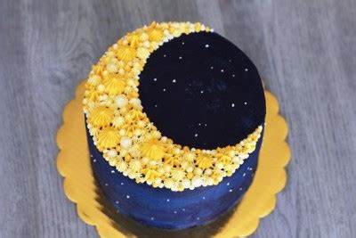 Ideias Inspiradoras De Bolos Decorados Da Lua