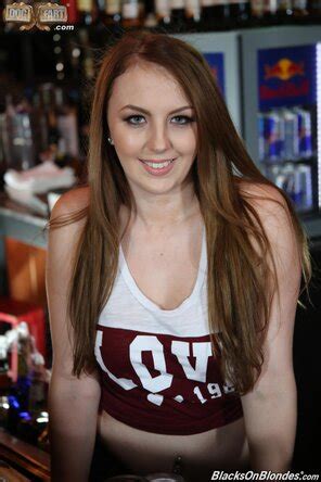 Jenna Marie Interracial Gangbang Porn Pic