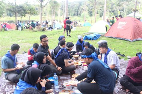 BROTHERHOOD CAMP TBM AXIS Tim Bantuan Medis Axis FK UNTAD TBM AXIS