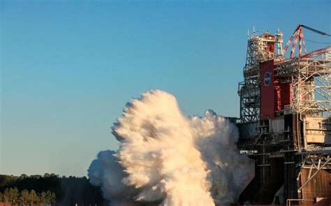 Retour Sur La Lune échec Dun Test Crucial Pour La Fusée Géante Sls