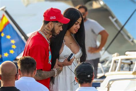 Anuel AA se separó de Yailin la más viral y borró todas sus fotos en