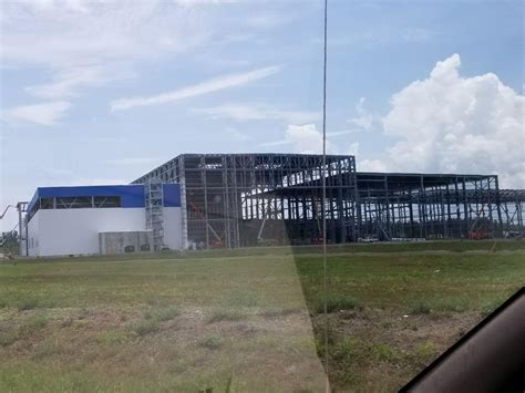 Blue Origin Florida facility update 06/1/2017 : r/BlueOrigin