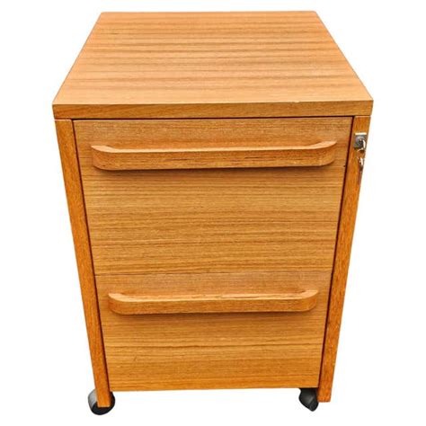 Mid Century Modern Two Drawer Lateral File Cabinet In Walnut By Hardwood House At 1stdibs Mid