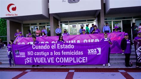 Espacios Públicos Principal Escenario De Muertes Violentas De Mujeres