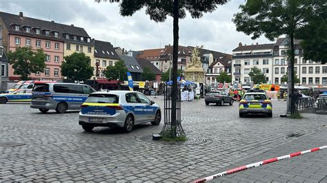 Bilderstrecke Der Mannheimer Marktplatz Nach Dem Messerangriff