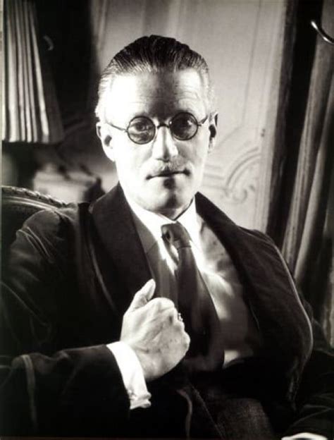 James Joyce Biography