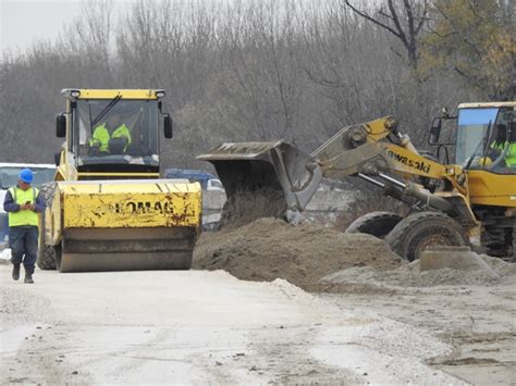 Dev Proje I In Geri Say M Saatlik Yol Saate D Ecek Yeni Akit