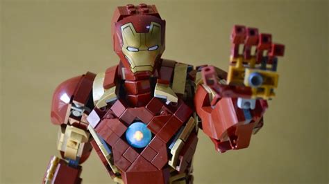 Make a more accurate LEGO Iron Man by combining three Marvel models