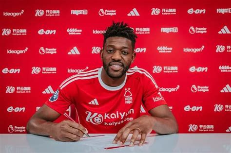 Ibrahim Sangare S Emotional Moment Ahead Of Nottingham Forest