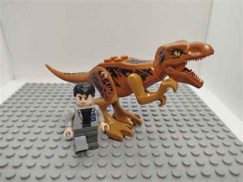 Jurassic World Dr Henry Wu W T Rex Minifig Dx Games And More