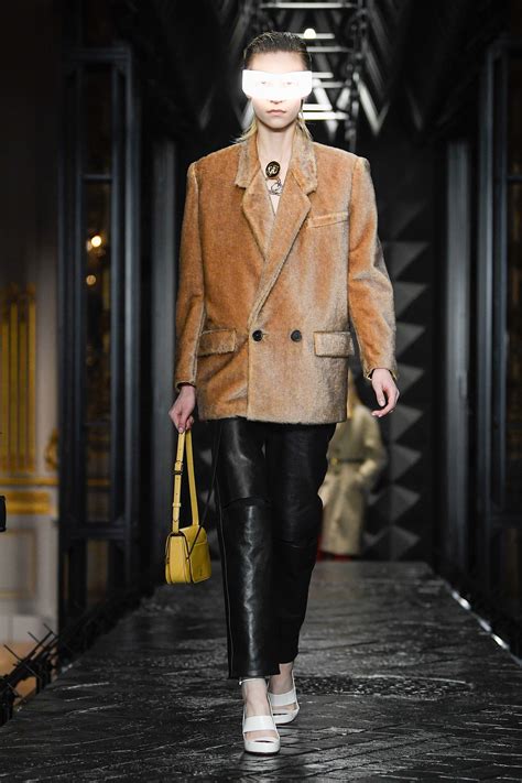 Louis Vuitton Rtw Fall Photos