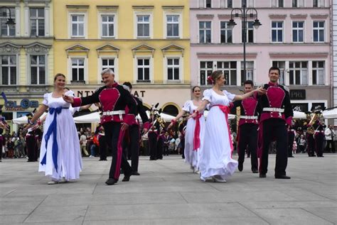 Oficjalny Serwis Bydgoszczy Zespół Pieśni i Tańca Ziemia Bydgoska