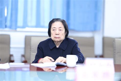 学校党委会召开会议强调 深入推动学习贯彻习近平新时代中国特色社会主义思想落地见效 黄河科技学院