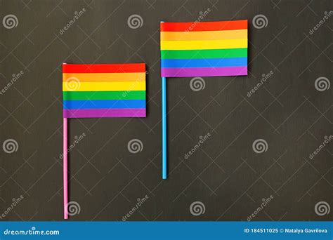 Bandera De Papel Lgbt Sobre Fondo Negro Imagen De Archivo Imagen De