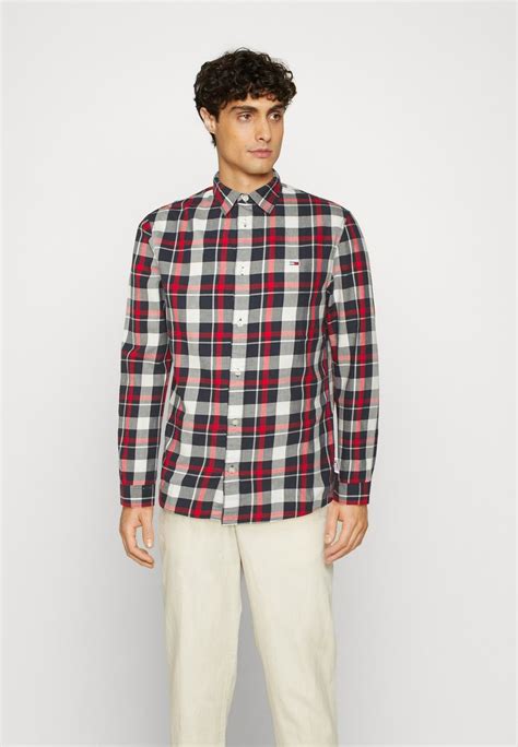 Tommy Jeans Essential Shirt Deep Crimson Multi Red Zalando De