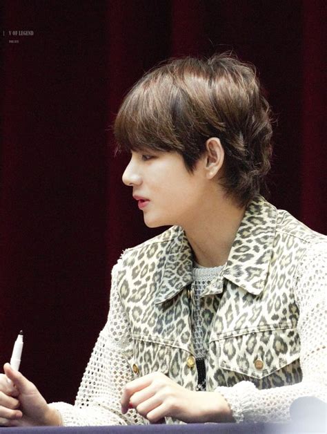 V Aladin Fansign Bts Kim Taehyung V Taehyung