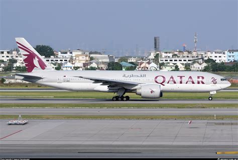 A7 BBD Qatar Airways Boeing 777 2DZLR Photo By Suparat Chairatprasert