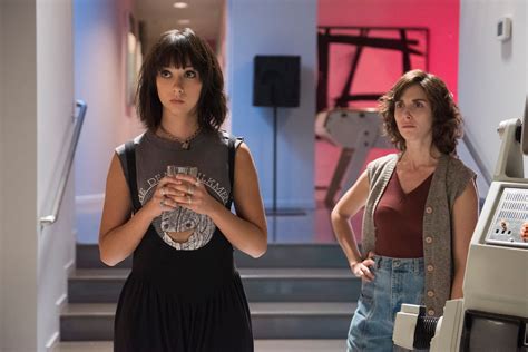 ‘glow Season 2 Review Britt Baron Is Netflixs Secret Weapon Observer