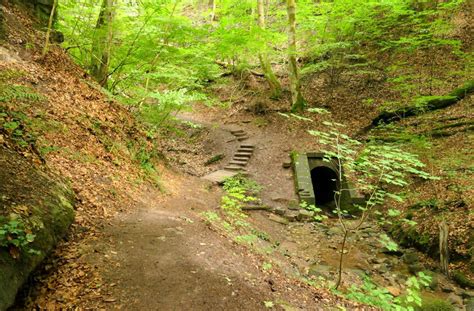 Kleines Abenteuer Am Stadtrand