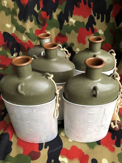 Schweizer Armee Feldflaschen Feldflasche Kaufen Auf Ricardo