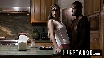 Interracial Porn Jaye Summers Is Creampied By Both Boyfriend His Father
